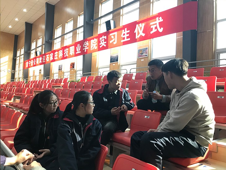 石家庄铁路技校招生,河北卫校,石家庄护理中专学校
